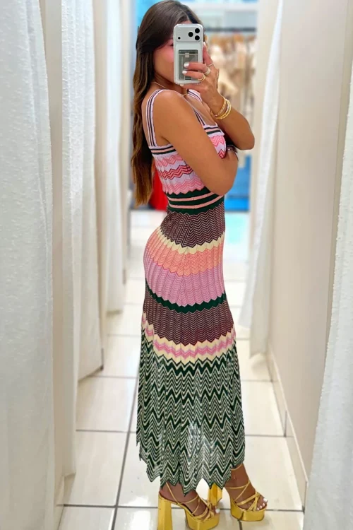 Popular Arab Pink Knit Zigzag Luxury Brand Design Dress For Woman High Quality Africa Bohemia Zig Zag Long Skirt Clothes
